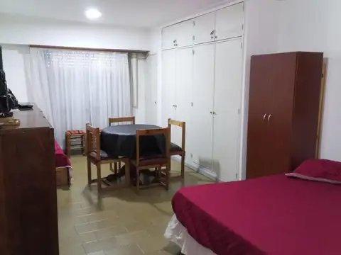 Departamento en Alquiler de Monoambiente