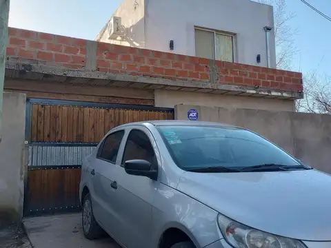 Casa en construcción oportunidad en Malvinas