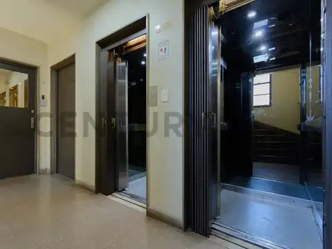 Oficina en Venta en Monserrat, USD 100.000