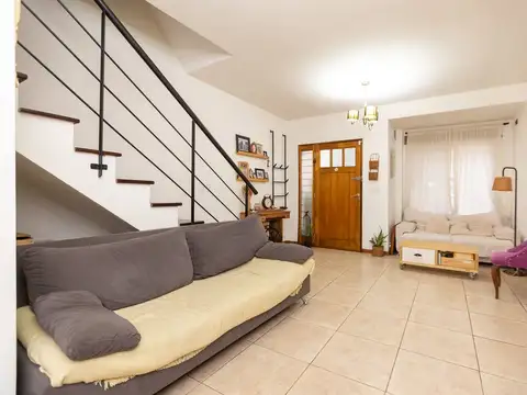 TRIPLEX, VENTA, 4 AMB, BELLA VISTA APTO CREDITO