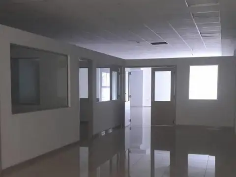 Oficina en Alquiler en Centro, $ 700.000