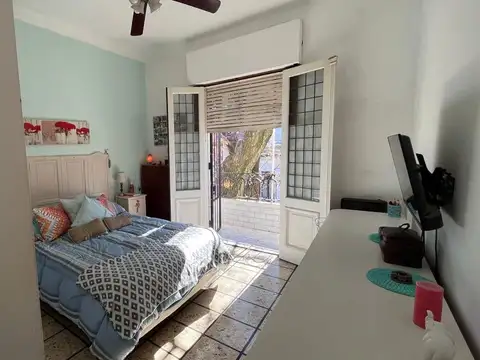 Depto Tipo Casa en Venta 45 años