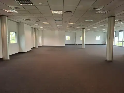 Oficina en  Edificio BMW - Tortuguitas - PISO 2