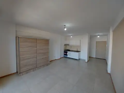 DEPTO. 1 AMB. CON BALCON - 38m² - FRENTE - VILLA DEVOTO - ALQUILER