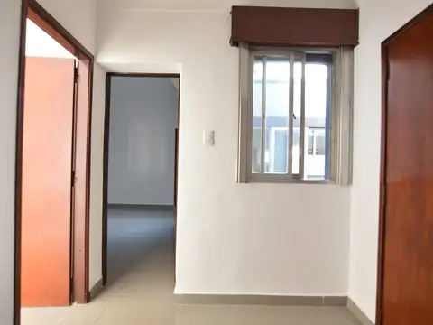 Depto Tipo Casa 4 ambientes con 1 baño