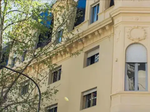 Hotel en Venta 106 años