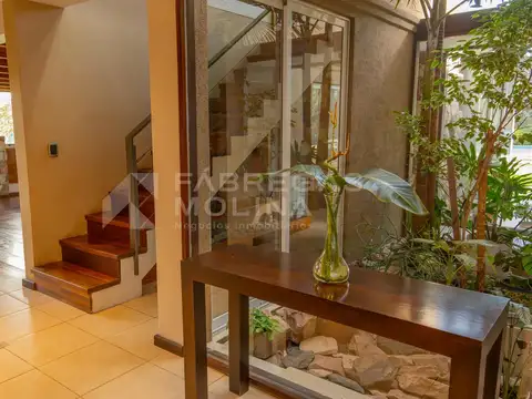 Casa 3 ambientes con 4 baños