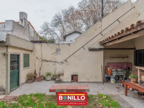 Casa 4 ambientes venta Villa del Parque