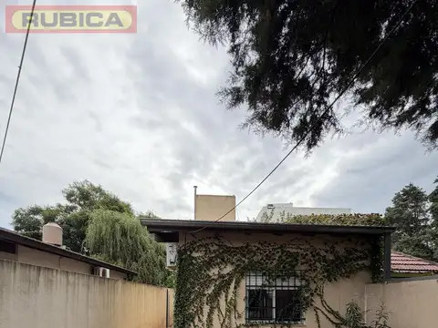Casa 2 ambientes con 1 baño
