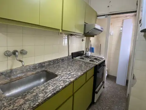 VENTA. DEPARTAMENTO 2 AMB A LA CALLE CON BALCON. GASCON Y TUCUMAN MAR DEL PLATA