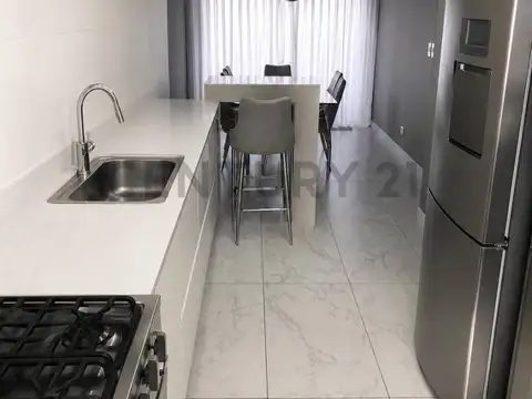 Departamento en Venta de 4 dormitorios