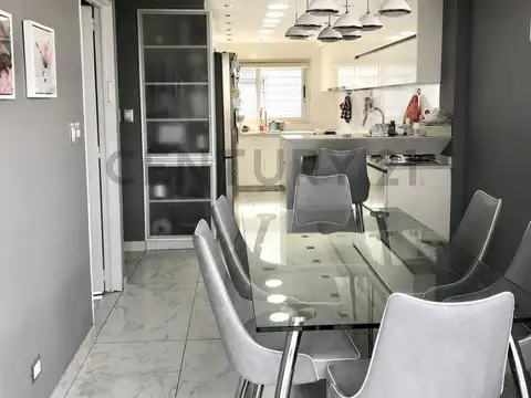 Departamento 5 ambientes con 2 baños