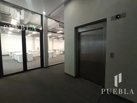 Oficina en Alquiler en Parque Patricios, USD 10.400