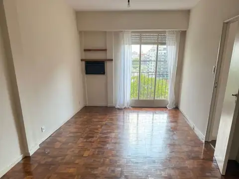 Federico Lacroze 2700, Piso 6