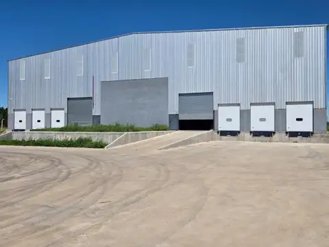 Galpon 5200 metros en Parque Industrial Alvear