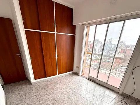 Domingo Faustino Sarmiento 1600, Piso 9