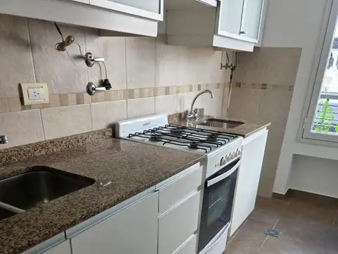 Departamento 3 ambientes con 2 baños
