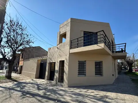 Planta Baja con Patio/Cochera y ¡Sin Expensas!
