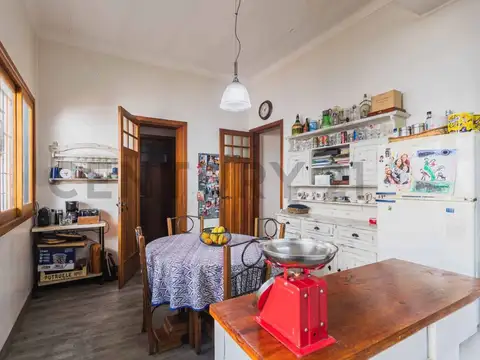 Oficina en Venta con 1 cochera