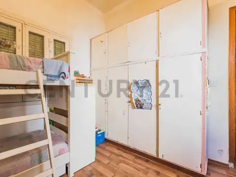 VENTA DE CASA EN RAMOS MEJIA a Mts de la AV GAONA