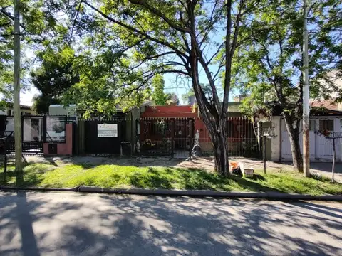 Juan Mazza 2600 , Piso 0