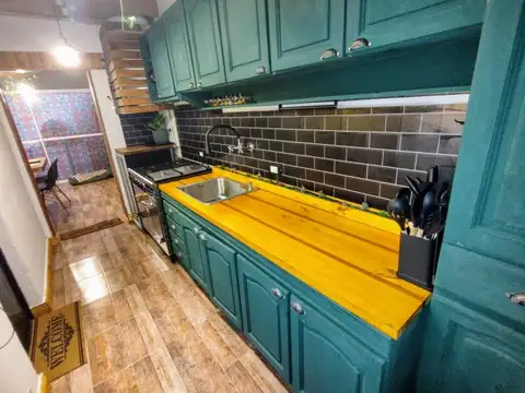 Casa en Venta con 1 cochera