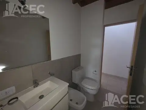 Alquiler - Casa  - Ibarlucea