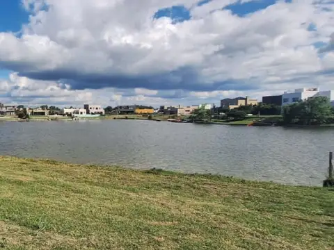 Terreno en Venta en San Sebastian, USD 65.000