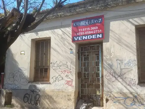 Terreno con casa para demoler