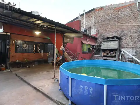 Casa 4 ambientes con 1 baño