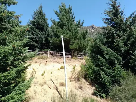 Ruta 40 Sur, Villa Lago Gutiérrez