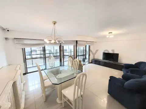 VENTA SEMISPISO 3 AMBIENTES C/ BALCON SALIENTE Y 2 COCHERAS. ZONA LA PERLA