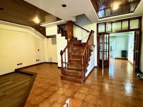 Casa en Venta en Monte Grande, USD 165.000