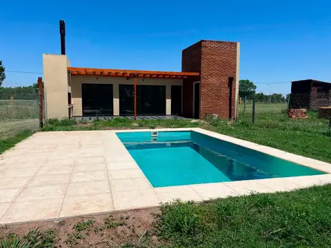 VENTA - Casa - Estilo “Industrial” - Punta Verde, Luciano V. Lopez