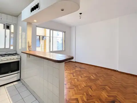 Blanco Encalada 2300, Piso 4°