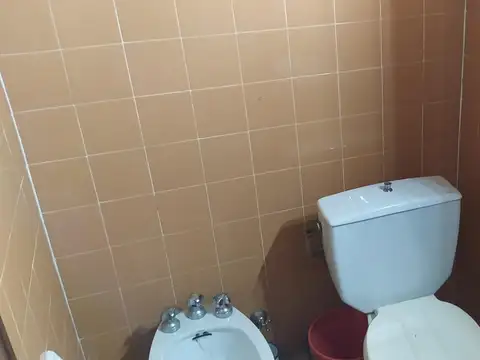 J C Chiozza 3000, Piso 2