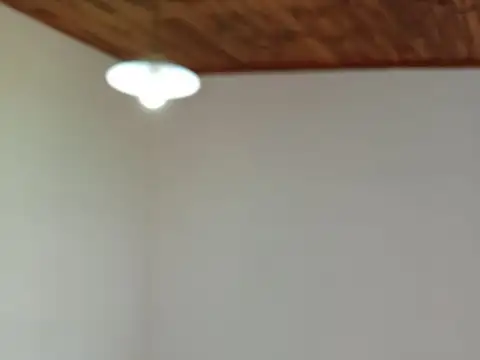 Casa en Alquiler con 1 cochera