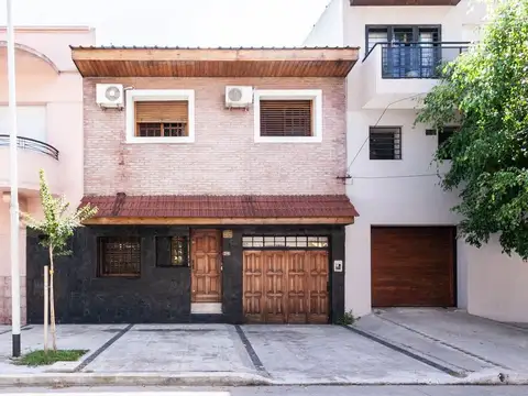 CASA PH  EN EL CENTRO DE GERLI  APTO CREDITO 