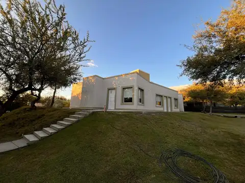 Complejo Turistico de 8 Apartamentos y una casa Merlo San Luis