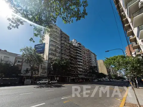 Semipiso 4 amb c/dep al frente en Caballito