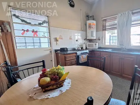 Depto Tipo Casa en Venta con 1 cocheras