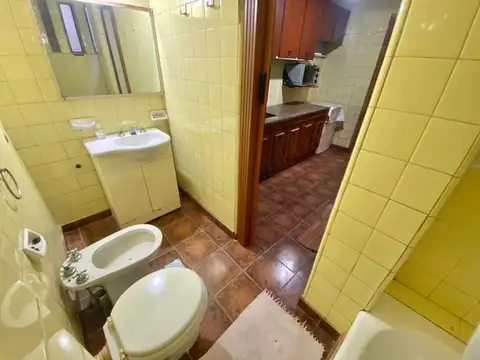 Depto Tipo Casa 3 ambientes con 2 baños