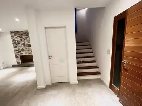 Casa en Alquiler al Noroeste