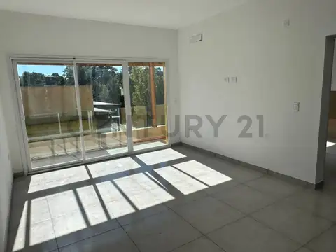 Departamento en Venta en Ostende, USD 79.000