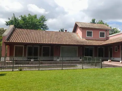 Casa en Venta de 4 dormitorios