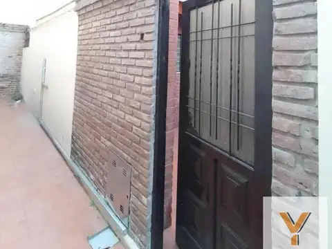 Depto Tipo Casa en Venta 40 años