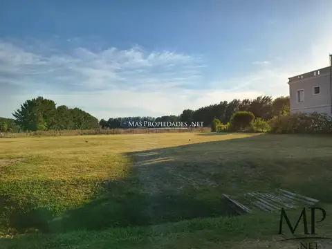 Venta Terreno / Lote interno en Malibú Canning