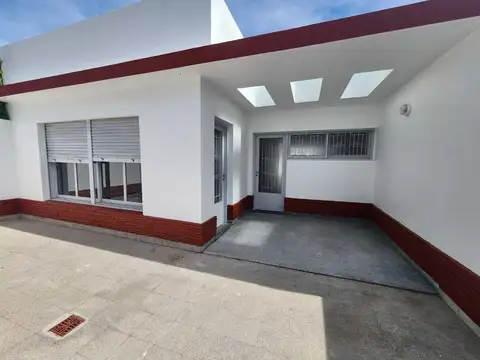 PH EN VENTA LA PLATA 2 DORMITORIOS Y 2 PATIOS