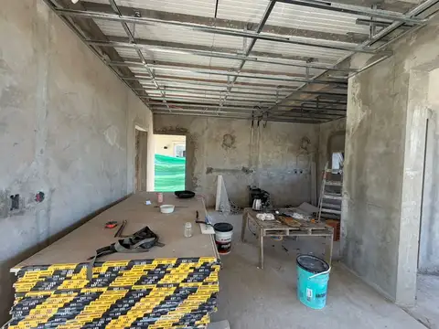 Casa en Venta en Vila Marina II 3 dormitorios, Villanueva 100