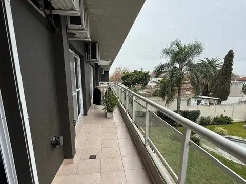Departamento 3 ambientes con 2 baños